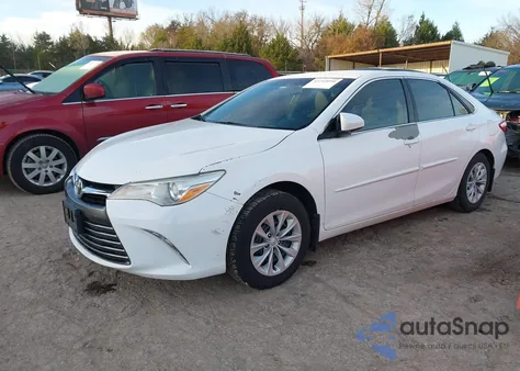 2015 Toyota Camry Le из США, поврежденный, VIN 4T4BF1FK3FR473397